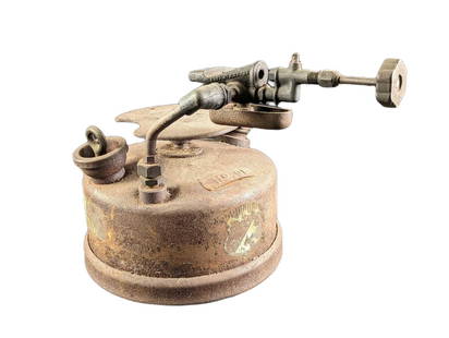 Vintage Clayton Lambert Plumber's Smelting Stove: Vintage Clayton Lambert Plumbers Smelting Stove #91. Is approx 10" x 14" x 10" and it weighs 9lbs. The stove is in a good, vintage condition with surface rust and is missing the top burner. Please see