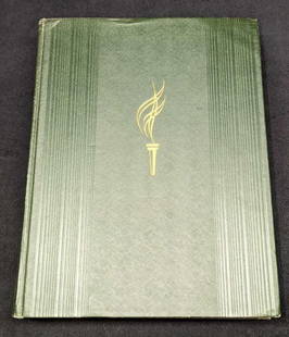 General Weygand Histoire De L'armee Francaise: General Weygand Histoire De L'armee Francaise. This was published y Flammarion and copyrighted in 1953. This hardcover book is approx 9" x 1 3/4" x 11 1/2" and it weighs 5.26 lbs. The cover has some s