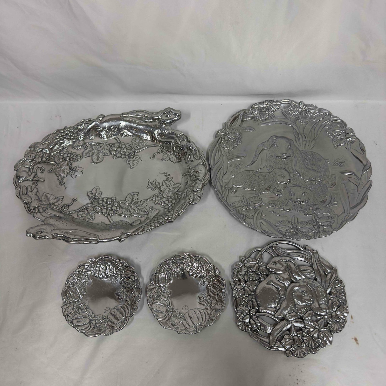 Arthur Court Cast Aluminum Rabbit Bunny Serving Platter Plate Collection Plates Set (1 of 12)
