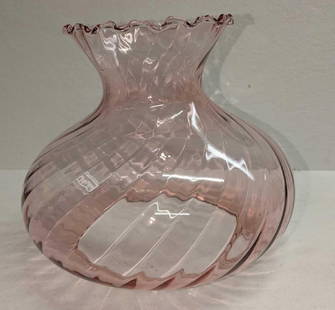 Vintage Glass Swirl Lamp Shade: Vintage Glass Swirl Lamp Shade. The maker and date of creation is unknown. This is approx 9" x 9" x 8" and it weighs 1.80lbs. The glass has no chips or cracks. There are some small imperfections/blist