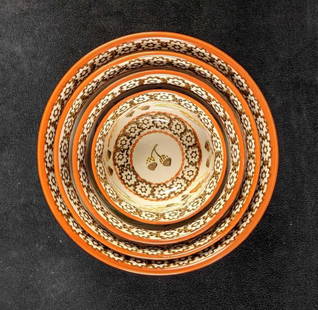 Temptations Hand Painted Bowl Set: Temptations Hand Painted Bowl Set These are beautiful bowls. they are Temptations by Tara edition. In like-new condition just with no box. Has original tags on the bottom. 4 bowls  10oz,24oz, 1.25QT,