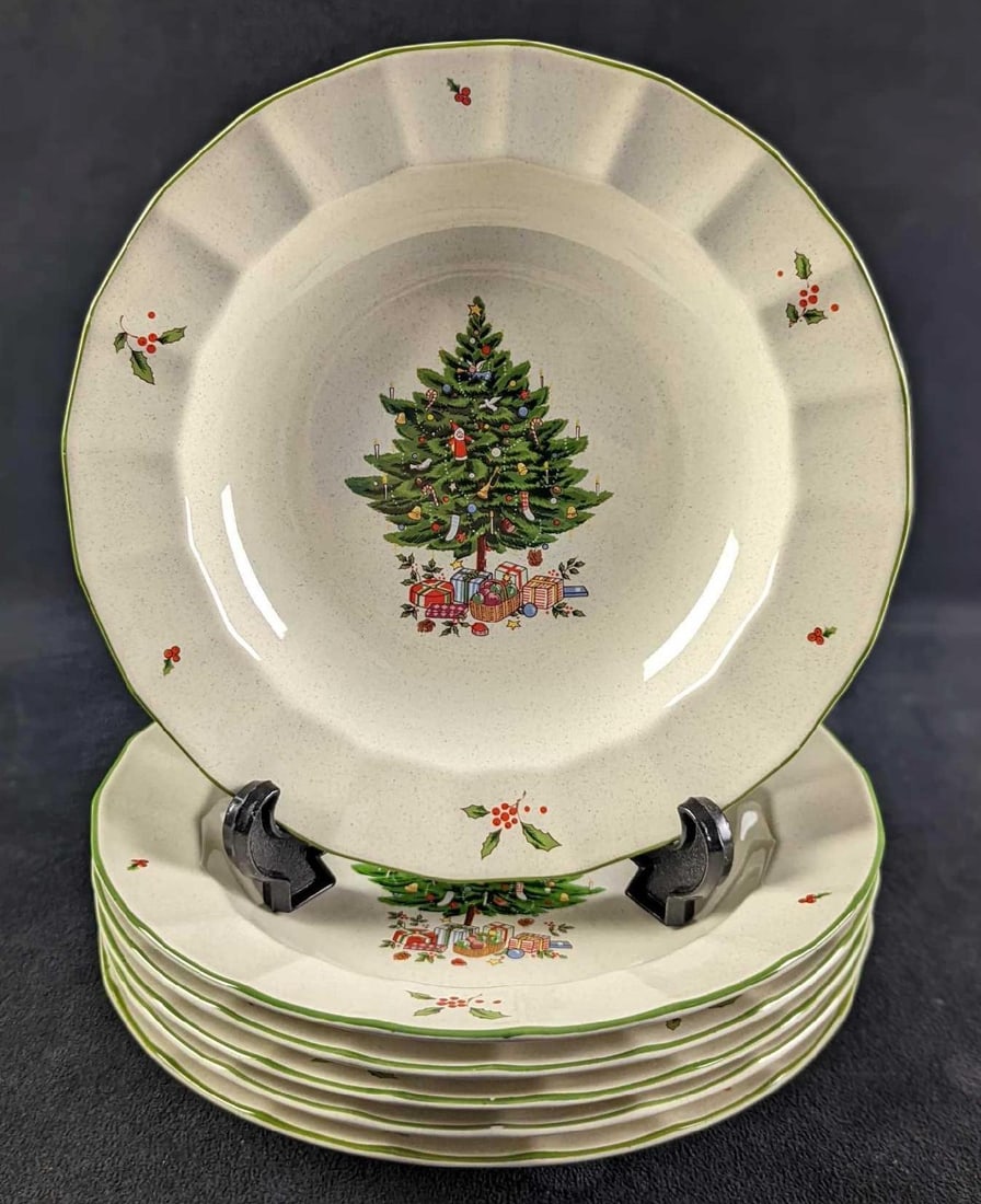 6 Retired Nova Studios Holiday Season Bowls: This series of fine china was released from only 1985 to 1987. The bowls are approx 8 3/4" x 8 3/4" x 1 1/2" and together they weigh 6.25lbs. The bowls are in a good, vintage condition with some light