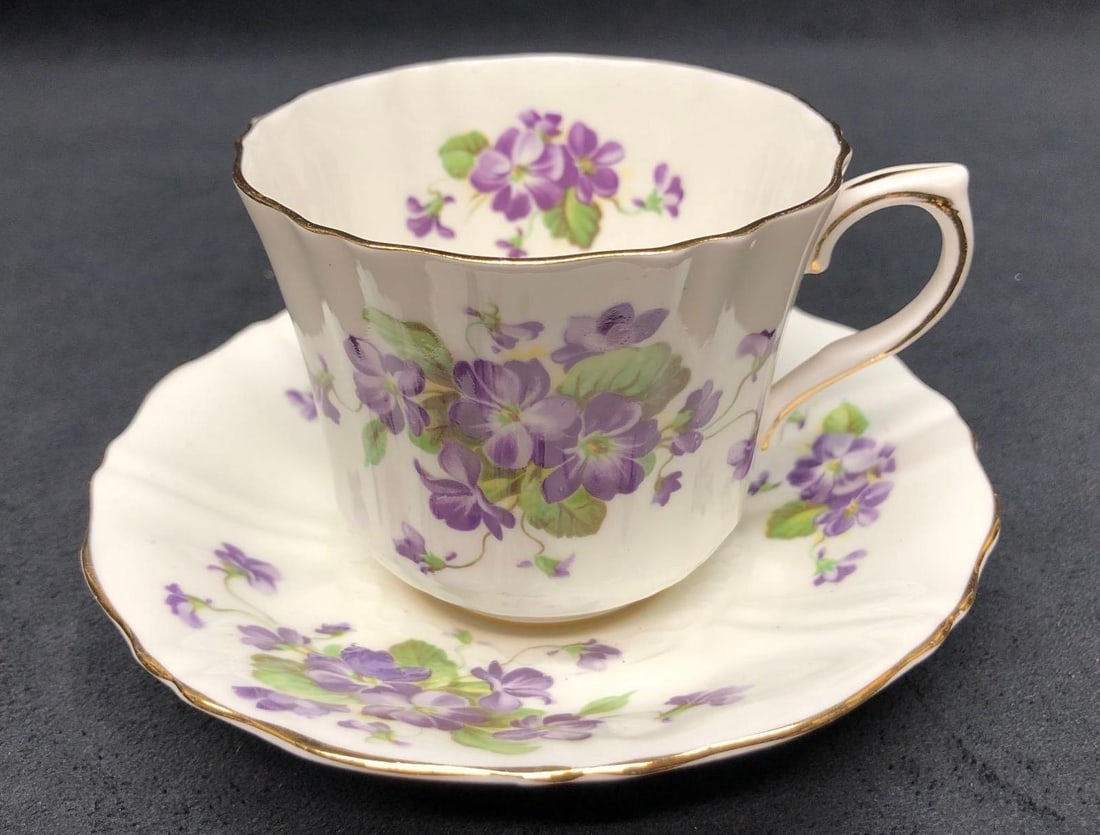 Old Royal China - Est 1846 - Fine Bone China Tea Cup & Saucer Set - Made in England: Vintage Tea Cup and Saucer Set - Old Royal China - Est 1846 - Made in England. Tea Cup 4" x 3-1/4" x 2-3/4" Saucer 5-1/2" x 5-1/2" x 1" The combined weight is about 0.5lbs. O