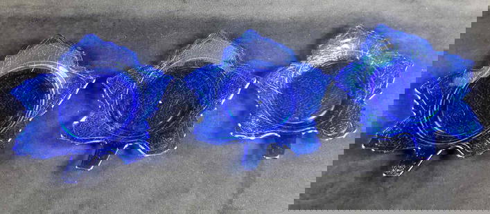 3 Blue Glass LE Smith Glass Co Leaf Shaped Salad Plates: 3 Blue Glass LE Smith Glass Co Leaf Shaped Salad Plates. These plates are in great used condition. There are no chips or cracks in the glass. The plates are made from a deep blue glass and the backs