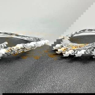 14k White Gold Diamond & Pearl Hinged Bangle: This piece of jewelry has been tested and researched prior to listing. Please view all our pictures they are part of our description. DETAILS: Metal - 14k GoldColor - White/SilverStones - Diamond,