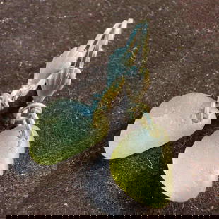 Sea Glass Sterling Silver Earrings SS99: This item is in good pre-owned, previously used/displayed condition with noticeable light wear, and surface scratches. Please reference all photos for full details. This piece of jewelry has been test