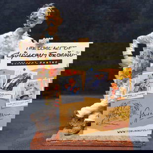 Guillermo Forchino Main Display Plaque Sculpture Figurine Statue Artist Painter Figure R119 C: Guillermo Forchino Artist Painter Main Display Plaque Sculpture Figurine Statue Figure R119 C. This is a sculpture Main Display Plaque for the comic art of Guillermo Forchino featuring a painter. The