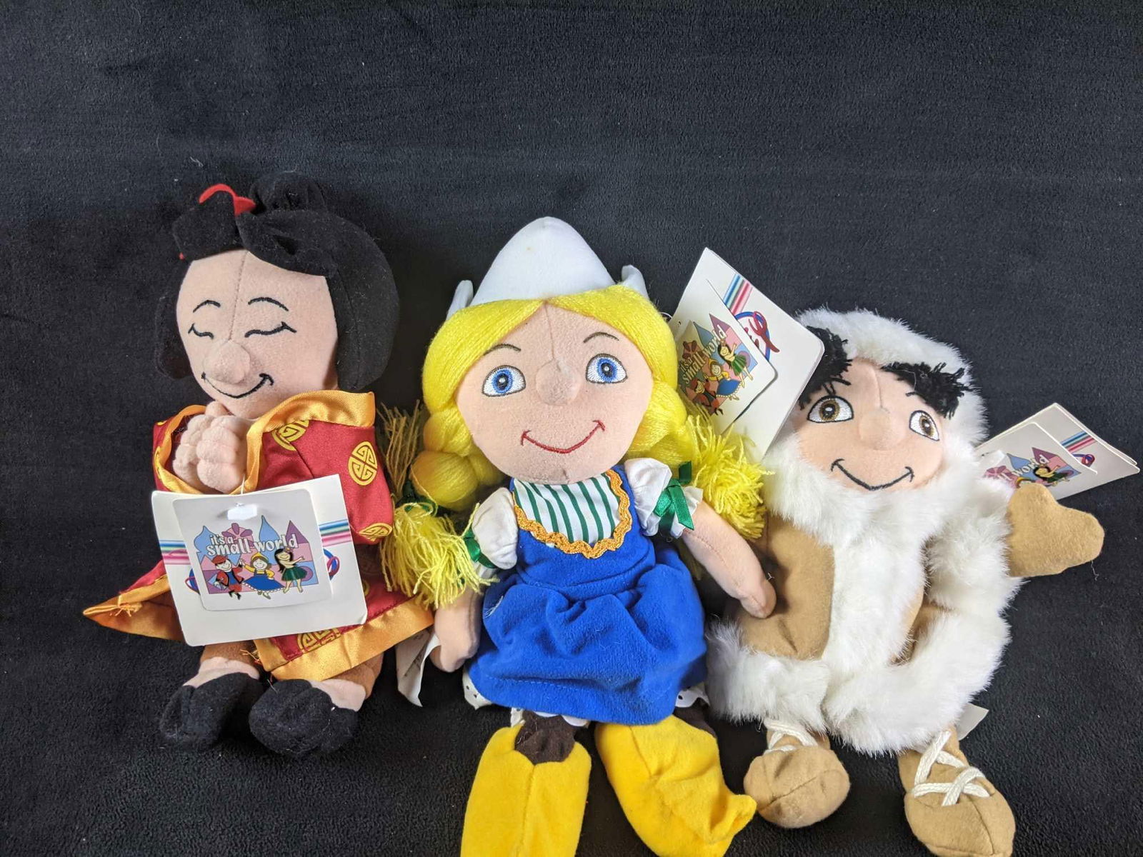 Disney It's a Small World Bean Bag Dolls (1 of 8)