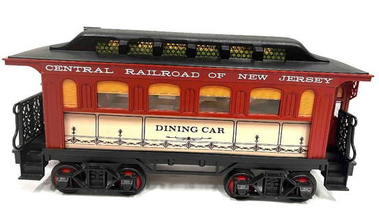 Empty Jim Beam Central Railroad Of New Jersey Dining Car Decanter (5): Empty Jim Beam Central Railroad Of New Jersey Dining Car Decanter (5).&nbsp;This lot contains an Empty Jim Beam Central Railroad Of New Jersey Dining Car Decanter (5). It is approx 16 1/4" x 5 1/2" x