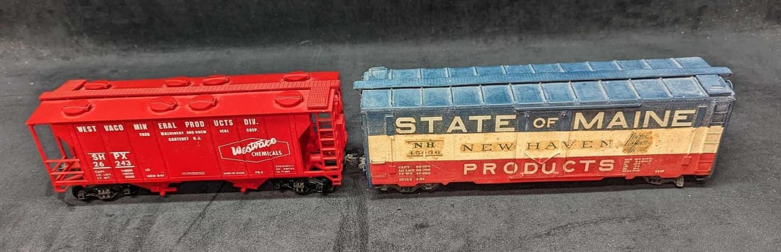 Rivarossi 4 8 8 2 Cab Forward Model Train Set