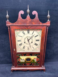 Early 1800s Seth Thomas Pillar & Scroll Clock: Early 1800s Seth Thomas Pillar &amp; Scroll Clock  Stunning mahogany pillar and scroll mantle clock made by Seth Thomas in the early 19th century. Features many gorgeous details, including a hand-pain