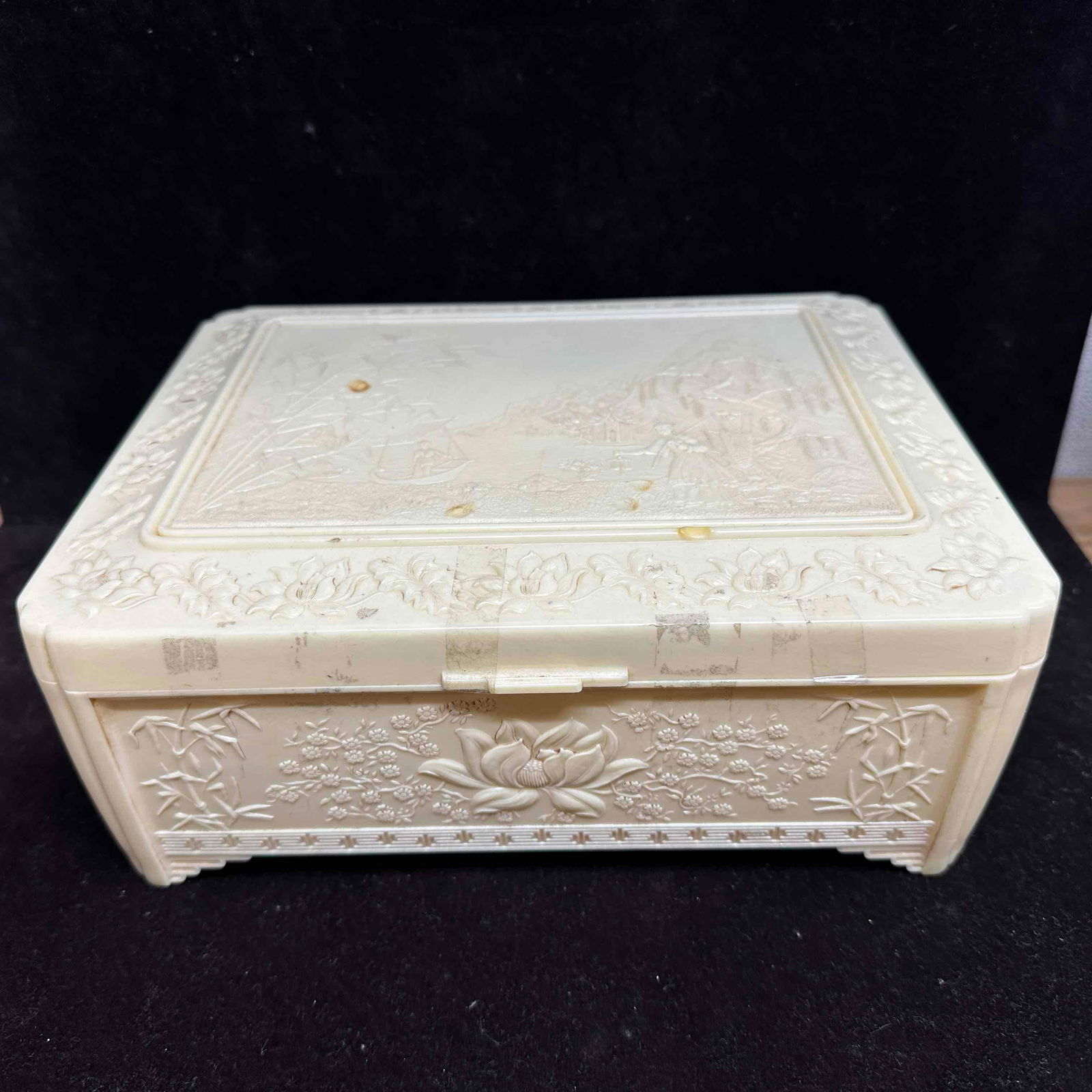 Vintage Celluloid Hard Plastic Asian Style Lidded Embossed Jewelry Box: Minor burn marks, discoloring, staining, and tape residue. This item is in good pre-owned, previously displayed condition with light wear, and surface scratches. Please reference all photos for full d