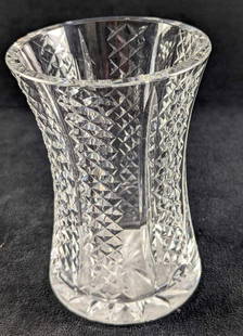Vintage Waterford Crystal Vase With Diamond Cross Hatch Pattern: Vintage Waterford Crystal Vase With Diamond Cross Hatch Pattern. Is approx 3 3/4" x 3 3/4" x 5 1/2" and it weighs 1.81lb. The vase is in good, vintage condition with some wear on the bottom.