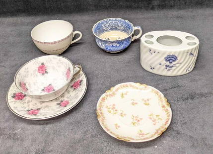 Vintage Assorted Tea Cups Saucers And Toothbrush Holder: Vintage Assorted Tea Cups Saucers And Toothbrush Holder. This lot includes:  (1) A L&#39;Oeillet Limoges Reproduction Porcelain Toothbrush Holder. This is approx 4 1/2&#34; x 2 3/4&#34; x 2 1/2&#34; (