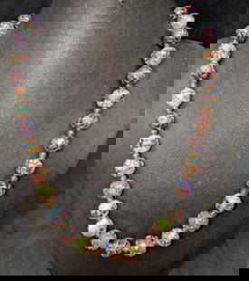 Vintage Italian Murano Colorful Art Glass Bead Necklace GGGGG: Vintage Italian Murano Art Glass Bead Necklace GGGGG Colorful glass beads with hand painted designs. This is approx 26" and it weighs 0.33lb.