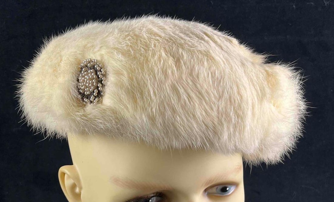 Vintage Rabbit Fur Hat Beret (1 of 6)