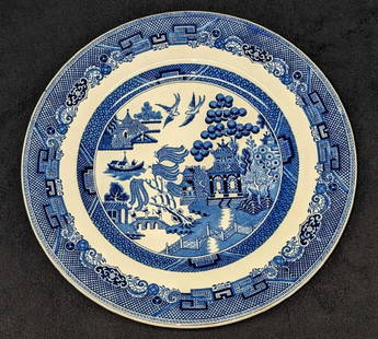 Vintage English Johnson Brothers Willow 9" Plate: Vintage English Johnson Brothers Willow 9" Plate. This plate is approx 9" x 9" x 3/4" and it weighs 0.80lb. The plate has some markings and scratches on the back. Hand engraving Ironstone. Please see