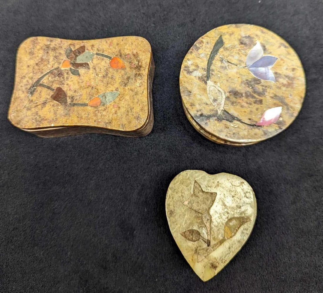3 Vintage Soapstone Trinket Boxes (1 of 6)