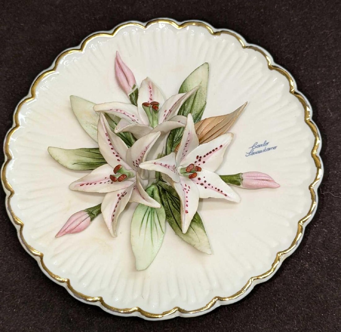Vintage Capodimonte Italian Flowers On Plate Savastano: Vintage Capodimonte Italian Flowers On Plate Savastano. By Carlo Savastano. This is approx 6 1/2" x 6 1/2" x 2" and it weighs 0.69lb. The plate has some markings on the front and backing. Please see t