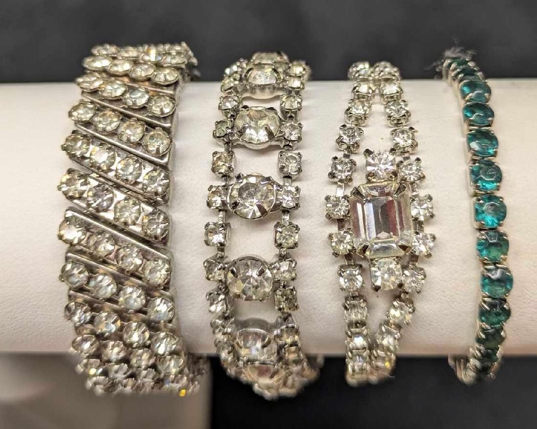 Vintage Rhinestone Silver Tone Bracelets Lot Of 4 (1 of 5)
