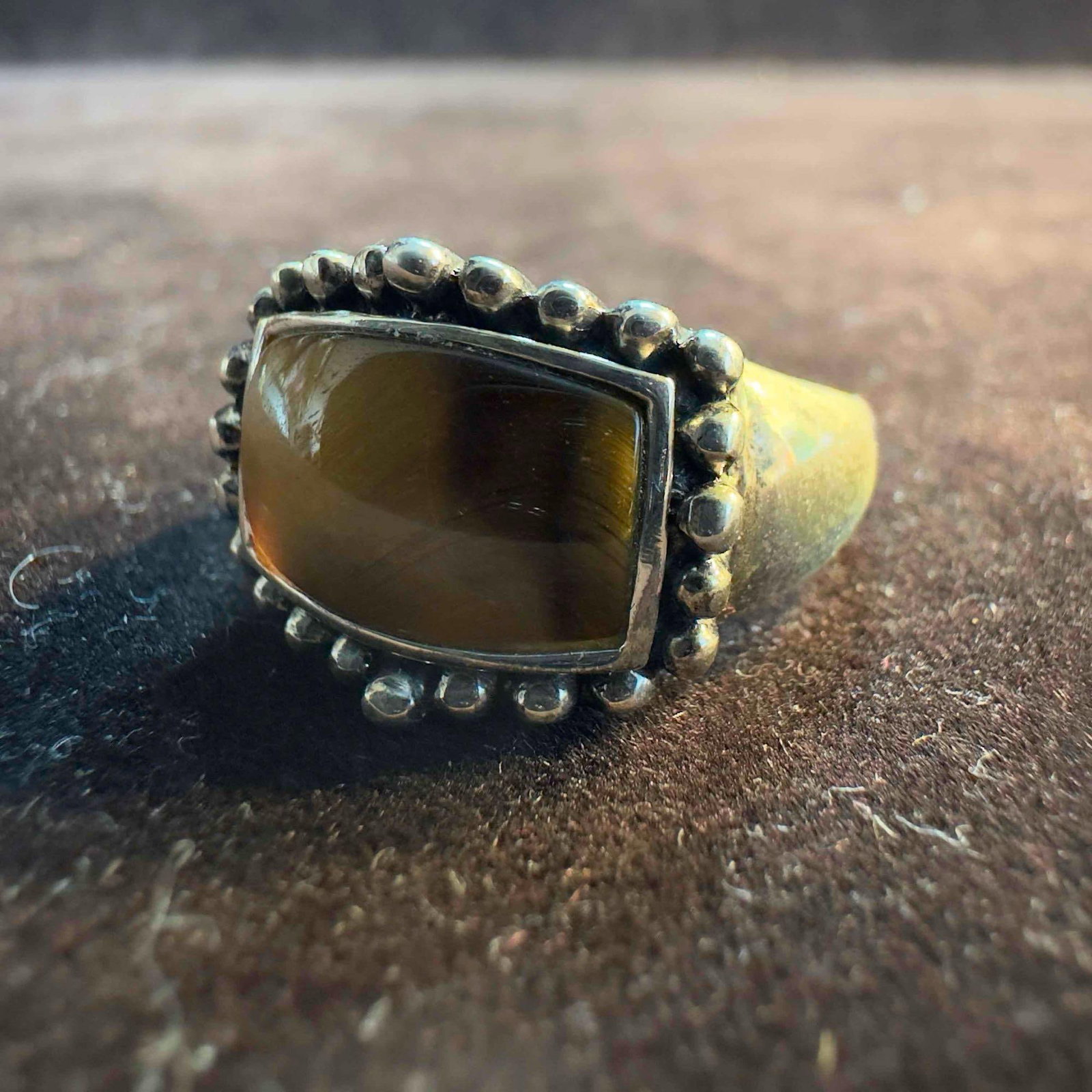 Tigers Eye Gemstone Sterling Silver Ring Thailand: This item is in good pre-owned, previously used/displayed condition with noticeable light wear, and surface scratches. Please reference all photos for full details. This piece of jewelry has been test