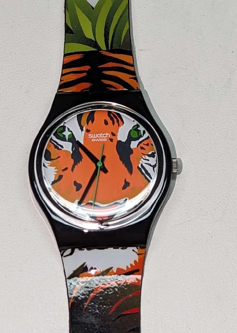 Retired Dans La Jungle Swatch Watch (1 of 9)