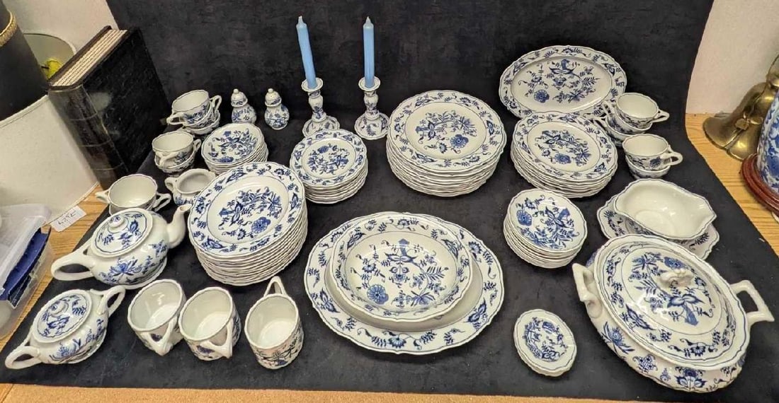 Retired Blue Danube Blue Onion Porcelain Dinnerware Lot Of 82 Made In Japan: Retired Blue Danube Blue Onion Porcelain Dinnerware Lot Of 82 Made In Japan. This lot includes: (1) 10" Oval Vegetable Bowl. This is approx 2 1/4" x 10" x 7 3/4". This has some residu