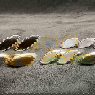 Collection of Vintage Cufflinks Lot of 8 Eight Pairs Gold Silver Toned Accents: Collection of Vintage Cufflinks Lot of 8 Eight Pairs Gold Silver Toned Accents. This cufflink collection features various cuff links with some gold and silver toned accents. These items are in good pr