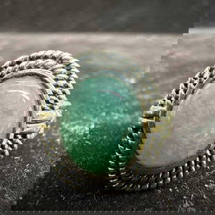 Green Jade Stone Oval Round Setting Twisted Rope Bezel Sterling Silver Ring: This item is in good pre-owned, previously used/displayed condition with noticeable light wear, and surface scratches. Please reference all photos for full details. This piece of jewelry has been test