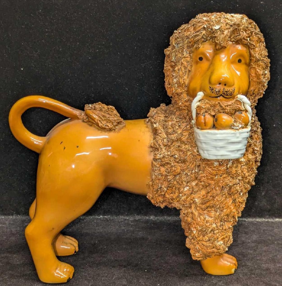 Vintage Italian Ceramic Lion With Basket Figurine A (1 of 6)