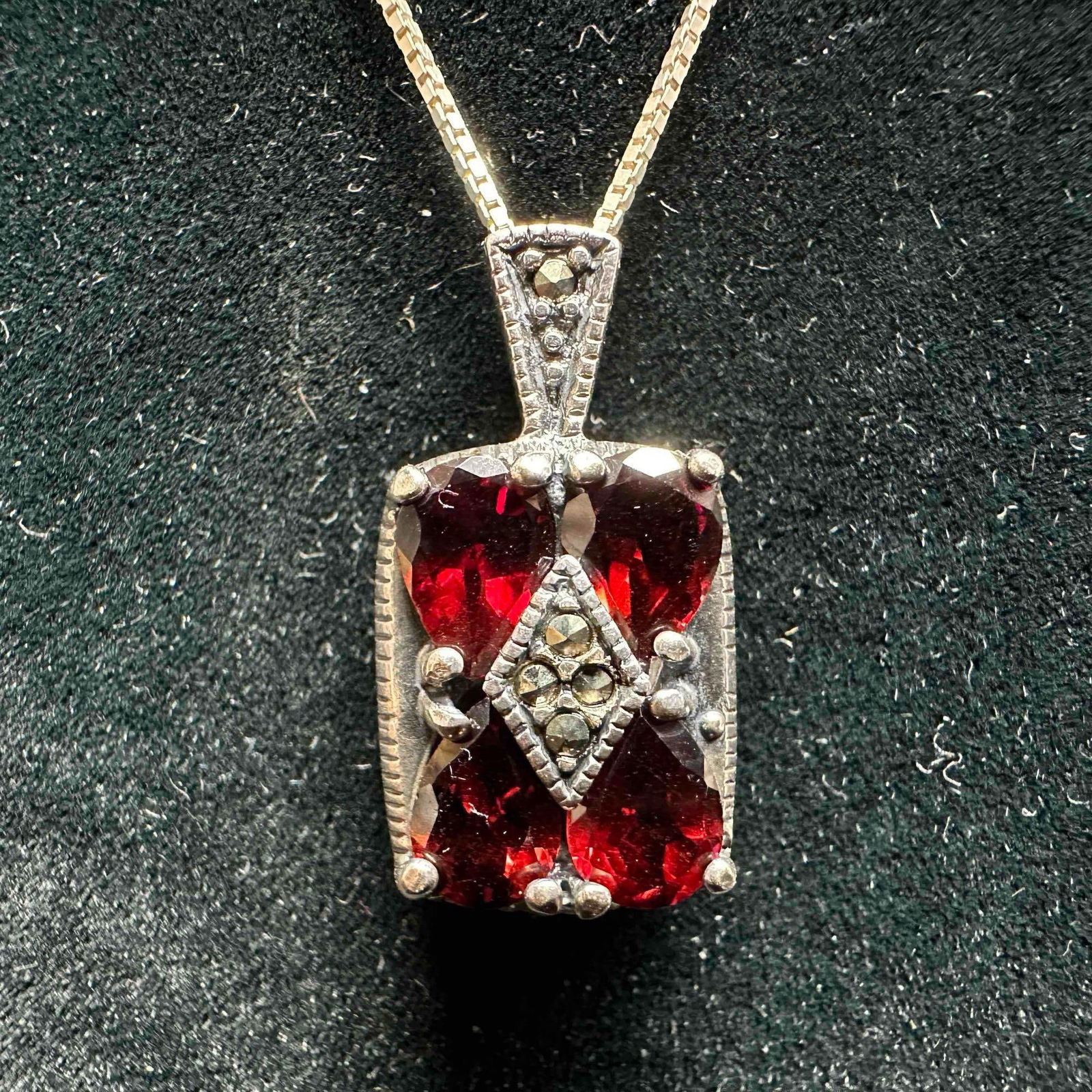 Garnet Marcasite Pendant and Chain Necklace Sterling Silver JC 925 F5: This item is in good pre-owned, previously used/displayed condition with noticeable light wear, and surface scratches. Please reference all photos for full details. This piece of jewelry has been test