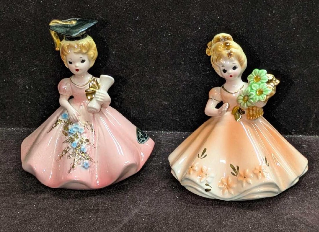 2 Vintage Josef Originals Ceramic Girl Figurines Graduation And Topaz (1 of 8)