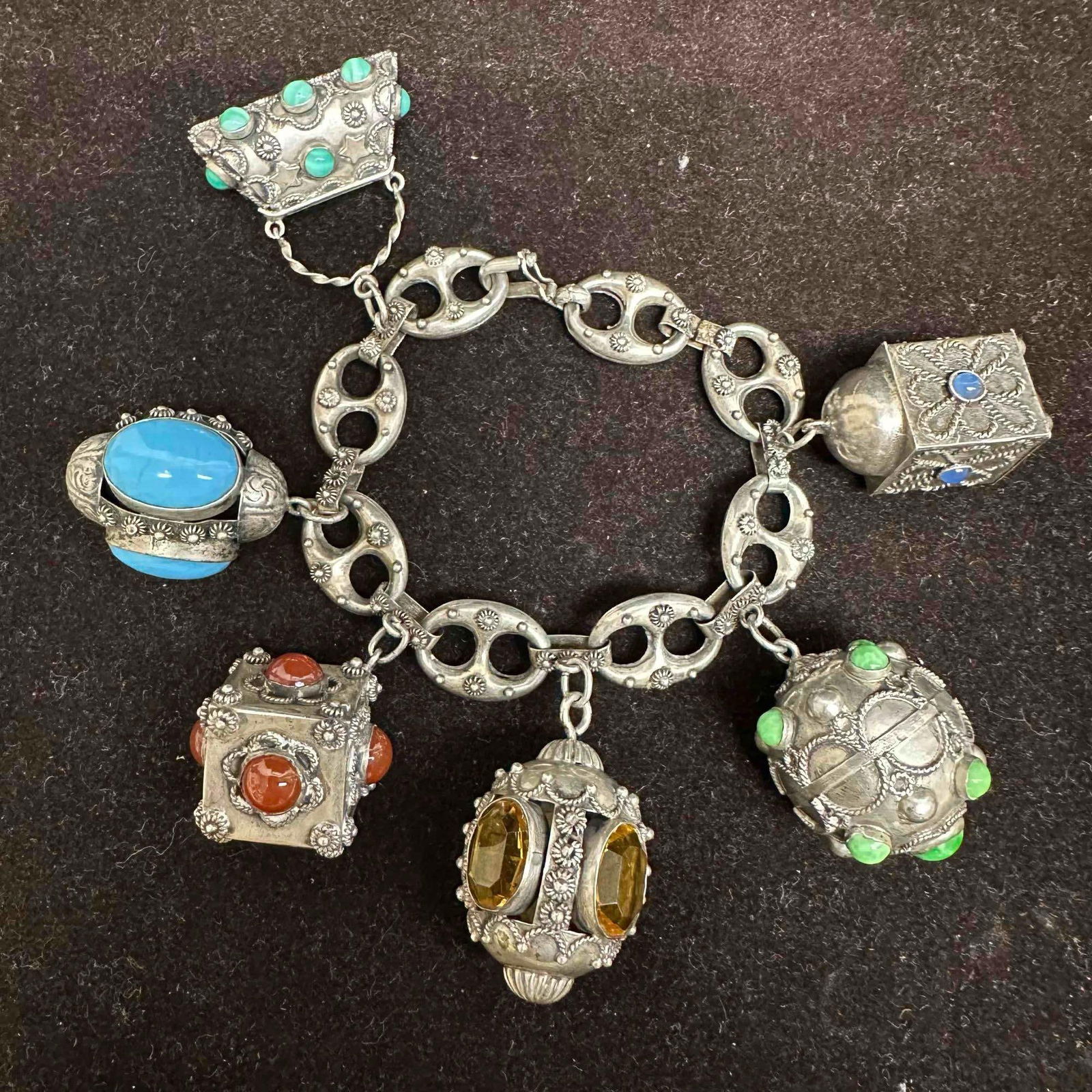 Natural and Faux Glass Stone Charm 800 Silver Etruscan Revival Style Puff Mariner Chain Bracelet H55 (1 of 7)