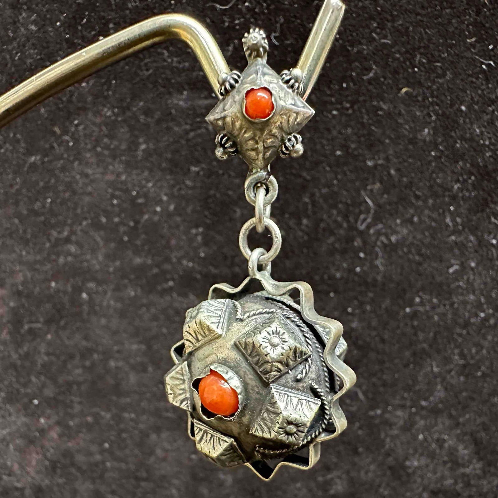 Spiny Oyster Shell Accent Ornate 800 Silver Dangle Earrings (1 of 8)