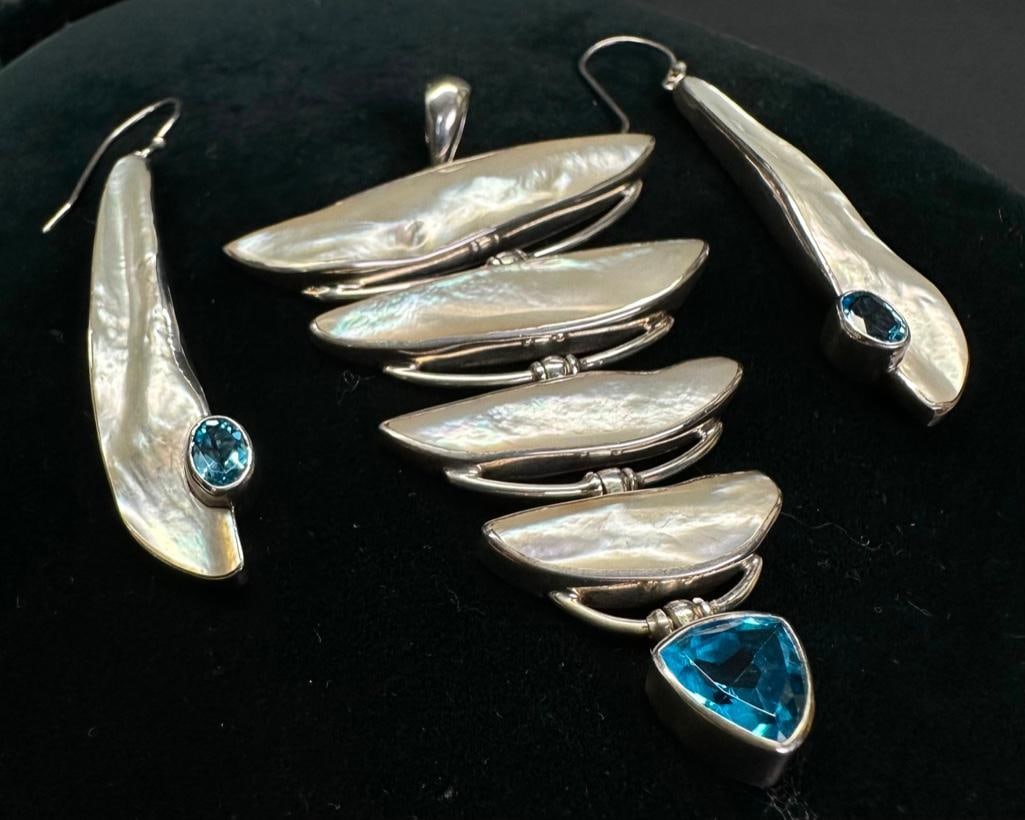 M. Howell Sterling Pagoda Pendant Abalone & Topaz (1 of 2)