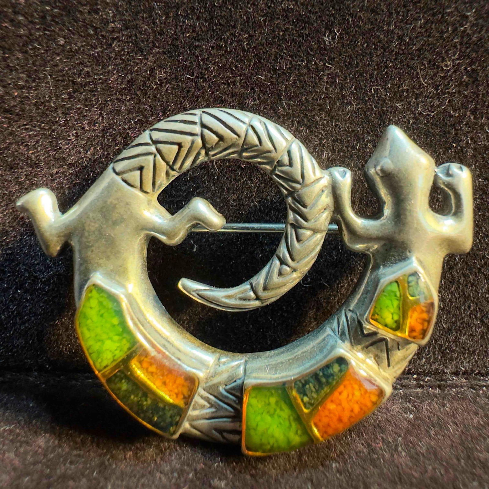 Carolyn Pollack Rios Navajo 925 Sterling Lizard Gecko Brooch A82: This item is in good pre-owned, previously used/displayed condition with noticeable light wear, and surface scratches. Please reference all photos for full details. This piece of jewelry has been test