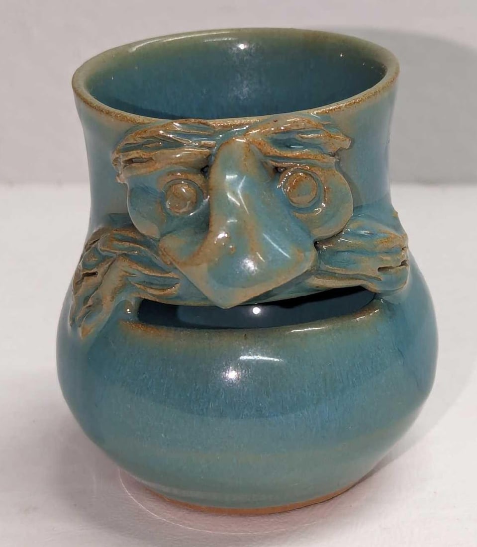 Potts Pottery Whimsical Man Face Succulant Vase: Potts Pottery Whimsical Man Face Succulant Vase. This handmade vase is approx 2 3/4" x 2 3/4" x 2 7/8" and it weighs 0.29lb. The vase has no chips or cracks. Please see the images as they are part of 