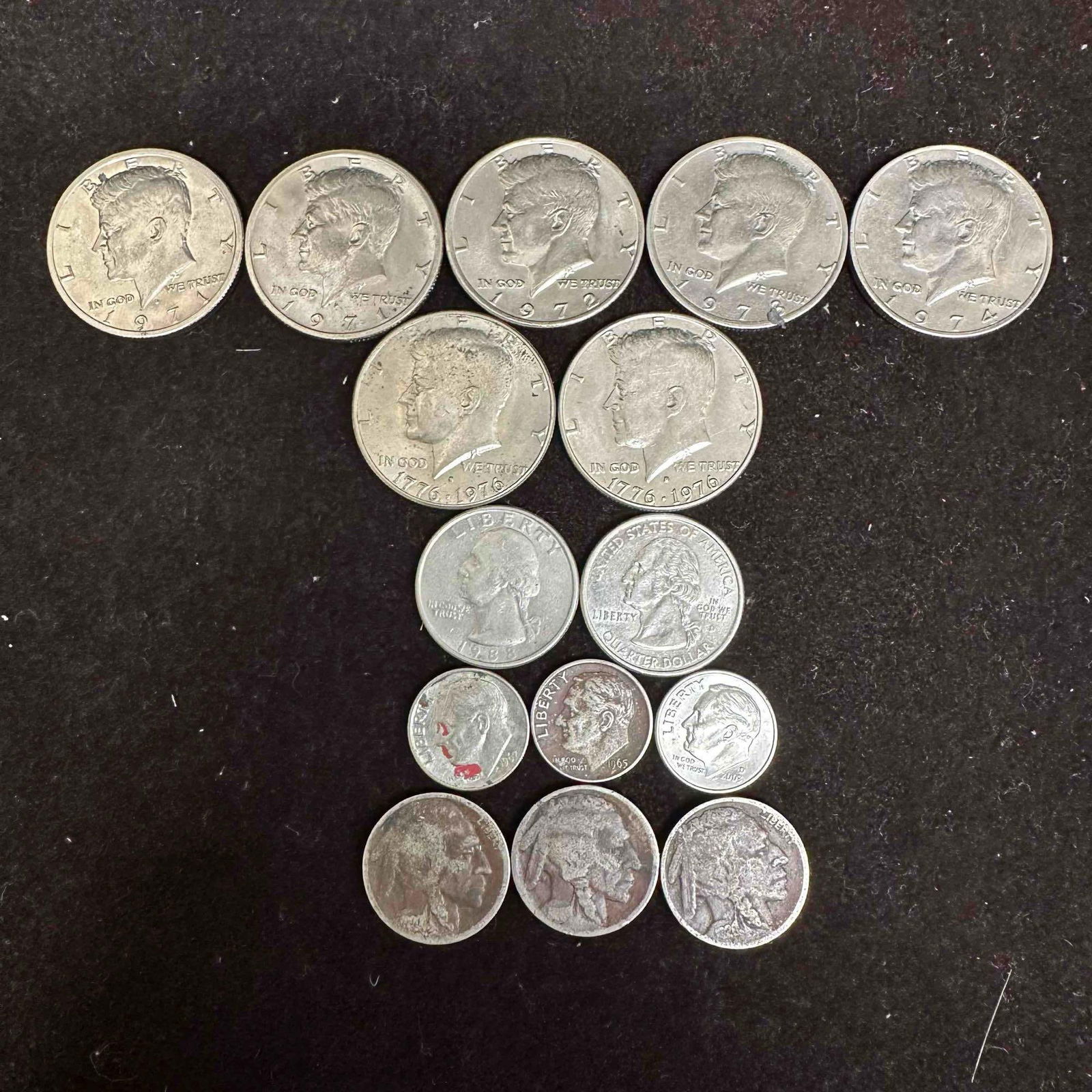 Assorted US Coin Collection Nickels Dimes Quarters Half Dollars Set (1 of 5)