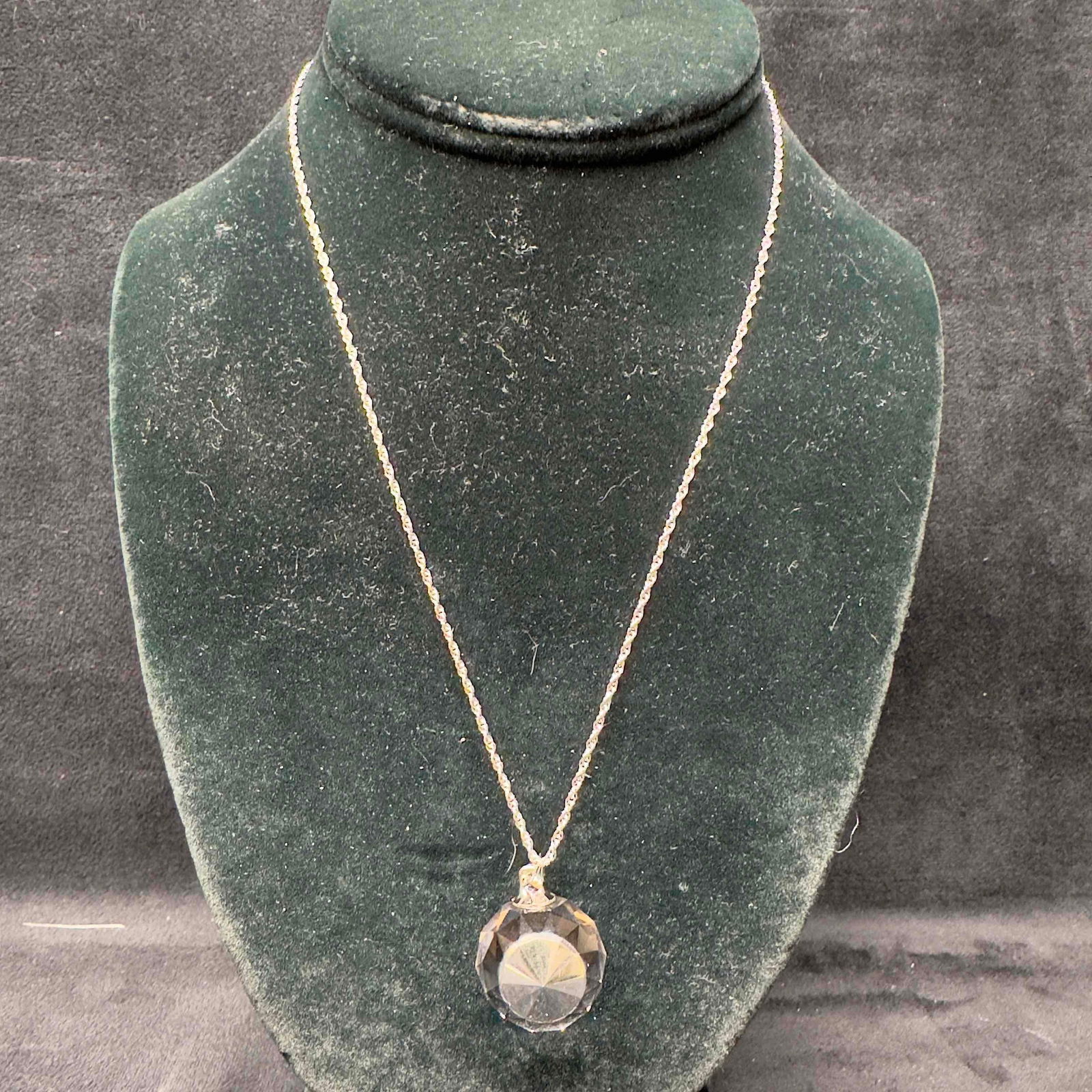 Gorham Sterling Silver Iridescent Glass Bead Pendant Necklace Y23: This item is in good pre-owned, previously used/displayed condition with noticeable light wear, and surface scratches. Please reference all photos for full details. This piece of jewelry has been test