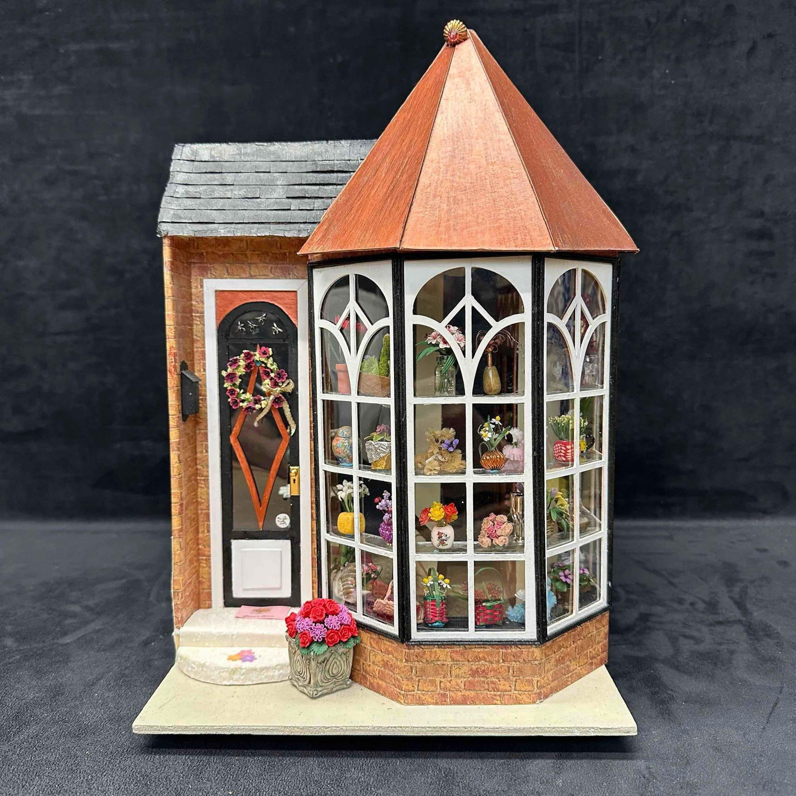Handcrafted Miniature Flower Shop Diorama Victorian Style Dollhouse Mini Display (1 of 11)