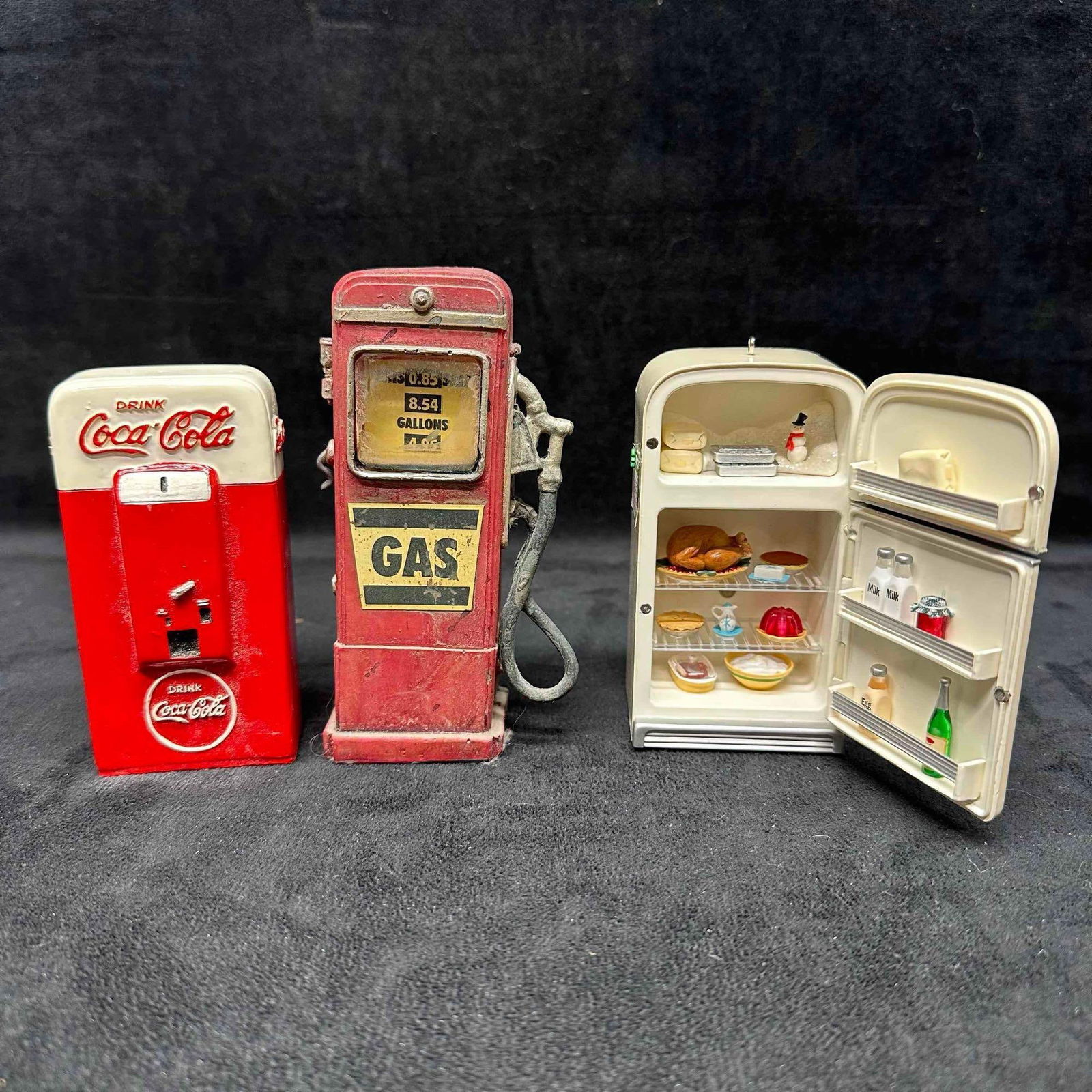 Lot of 3 Vintage Style Miniature Models Coca-Cola Vending Machine Gas Pump and Refrigerator (1 of 9)