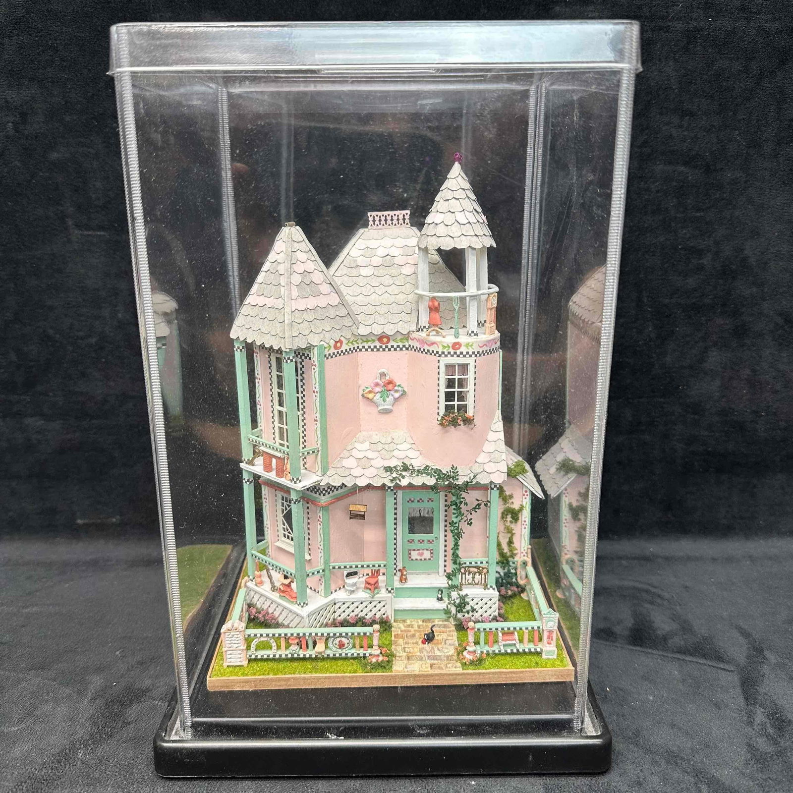 Victorian-Style Miniature Pink Two Story Dollhouse in Display Case (1 of 10)