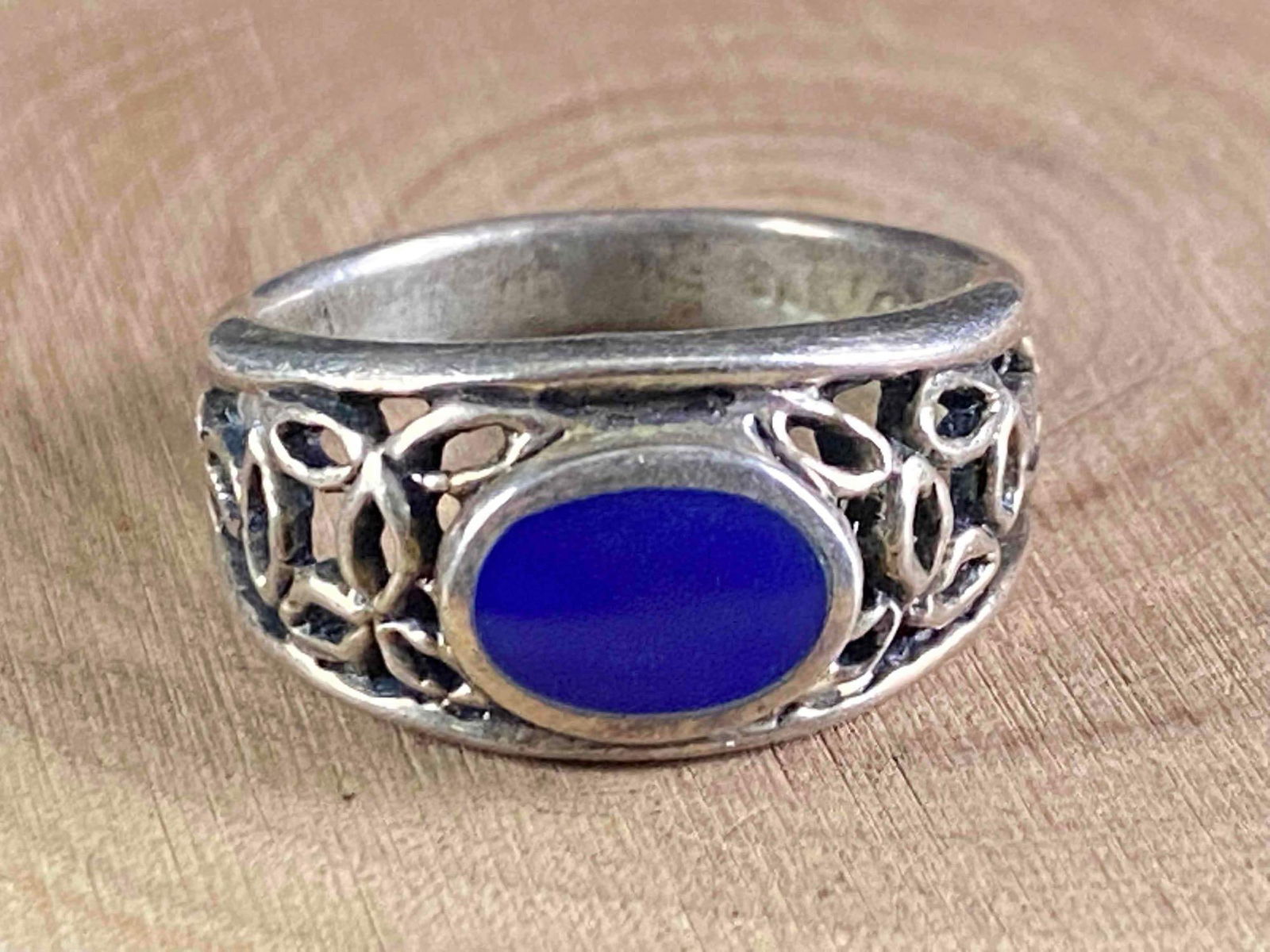 Vintage Blue Lapis Peddles Design Sterling Ring (1 of 7)