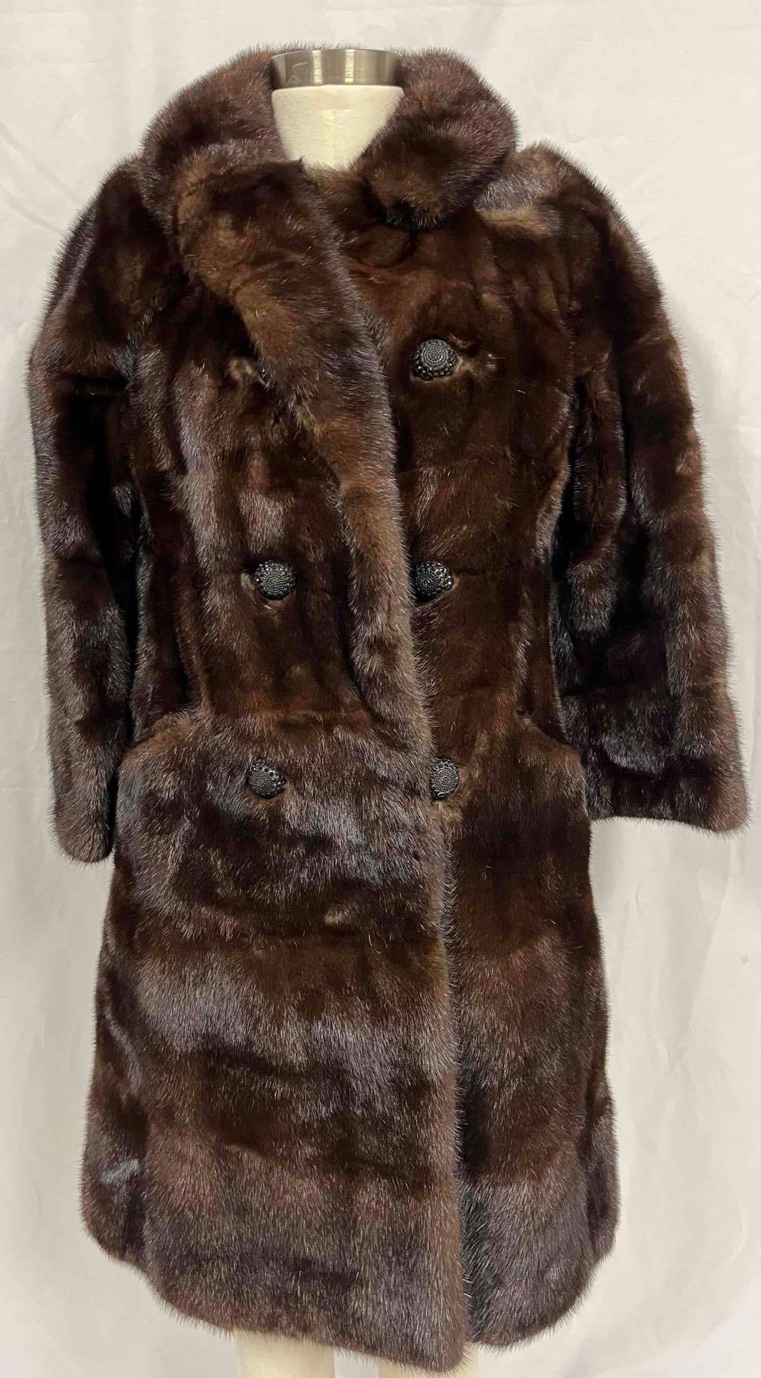Full Length Beaver Fur Coat & Hat (K14) (1 of 20)