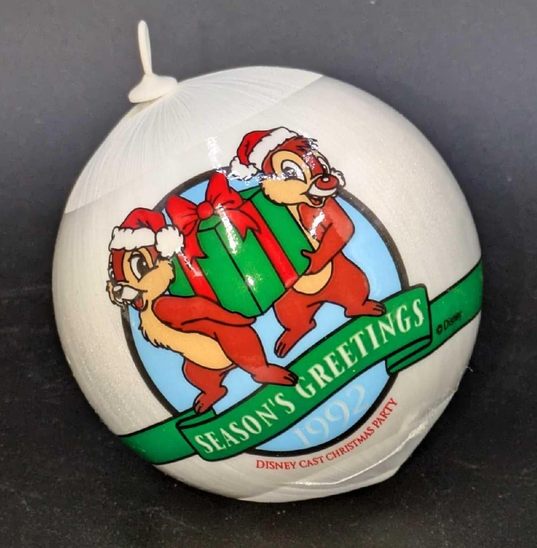 1992 Disney Cast Christmas Ornament Chip And Dale B: 1992 Disney Cast Christmas Ornament Chip And Dale A. This ornament comes in the original box that is approx 3 3/4" x 3 3/4" x 4 7/8" and it weighs 0.10lb. The ornament box has some light shelf wear. T