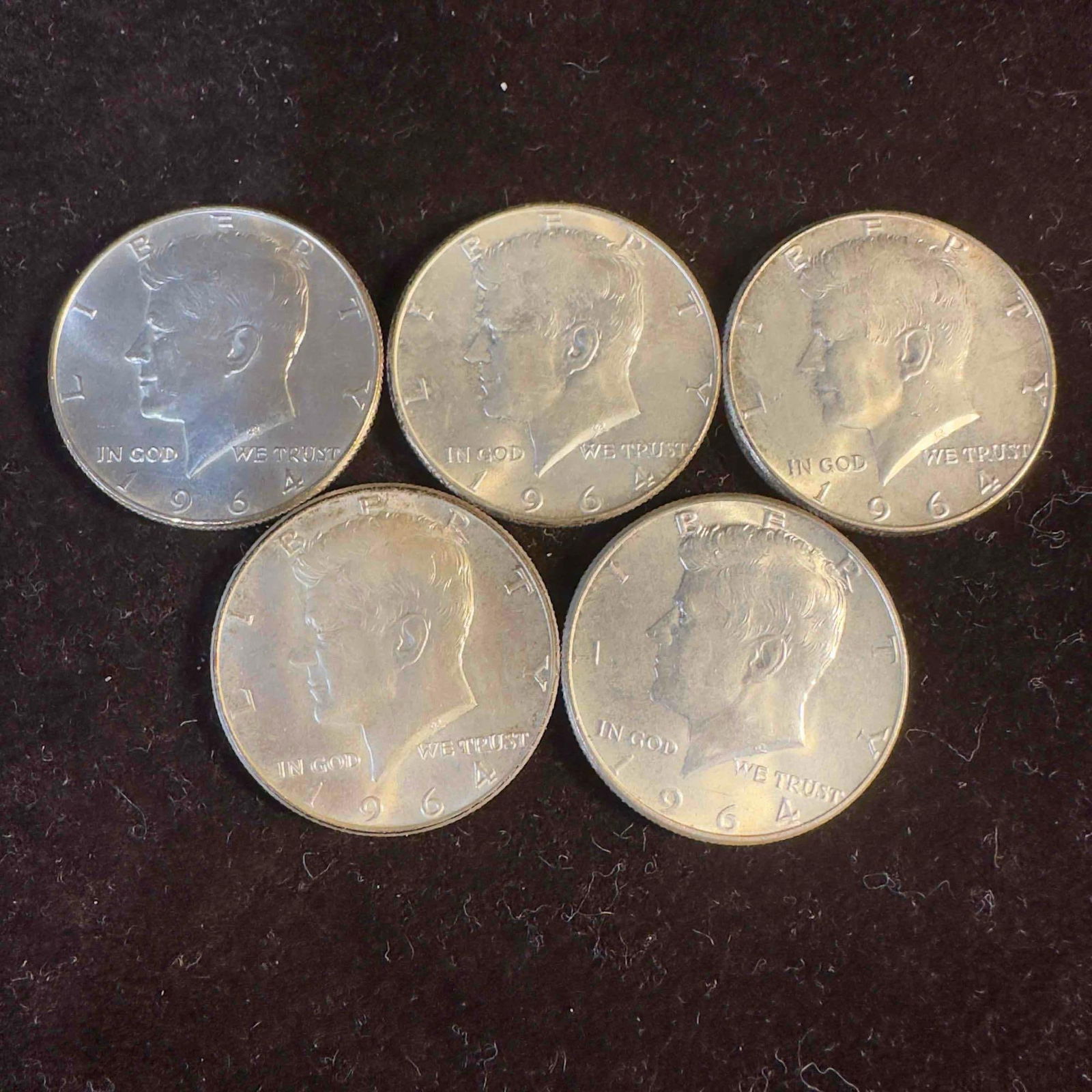 Lot of Five 1964 Kennedy Half Dollars Collection of 5 Coins #9 (1 of 4)