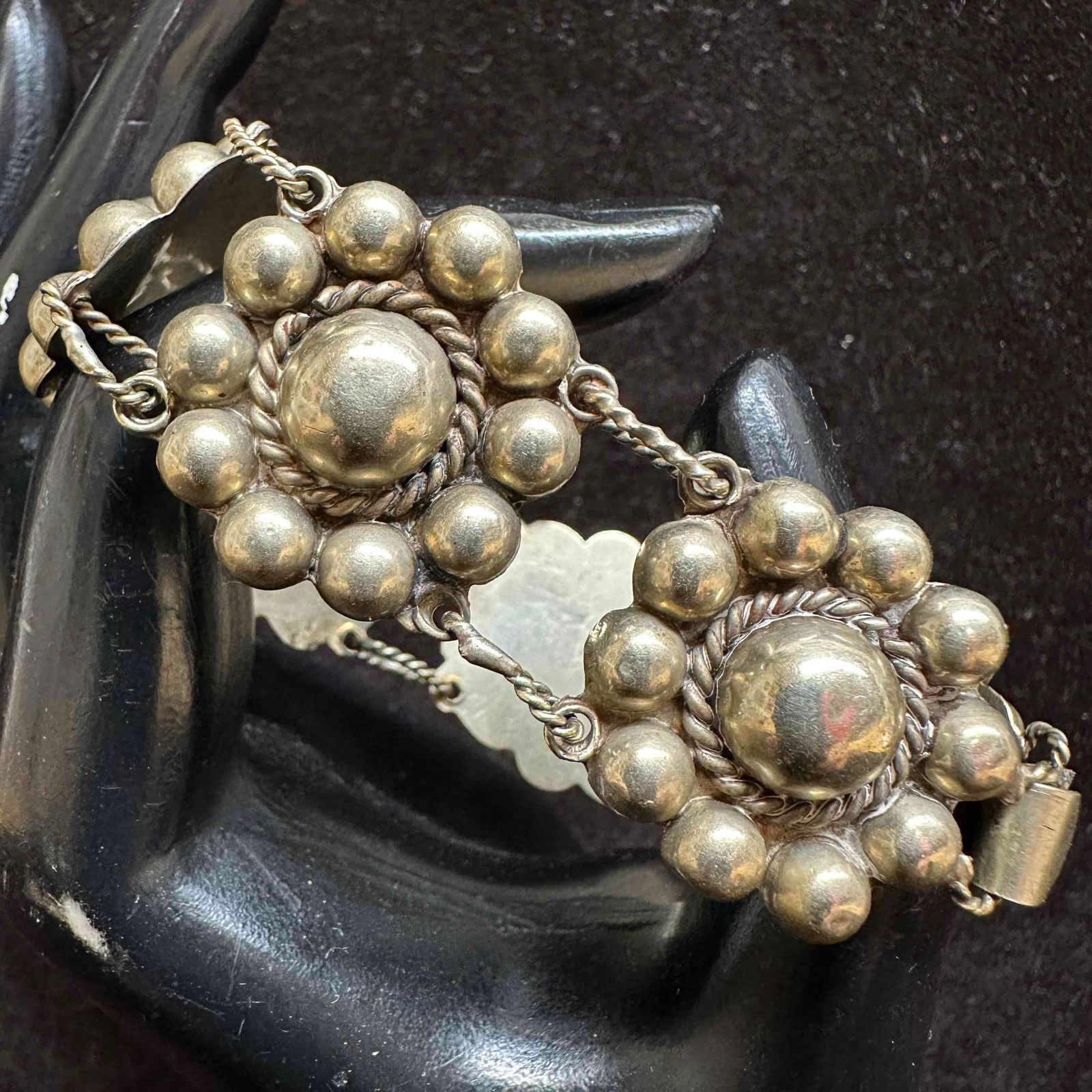 Vintage Sterling Silver Mexico Panel Round Concho Flower Floral Style Bracelet F7 (1 of 6)