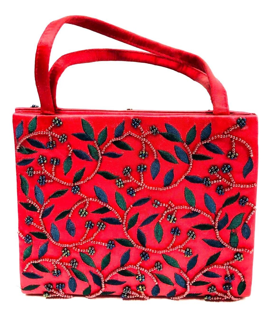 La Regale Beaded Mini Handbag (1 of 11)