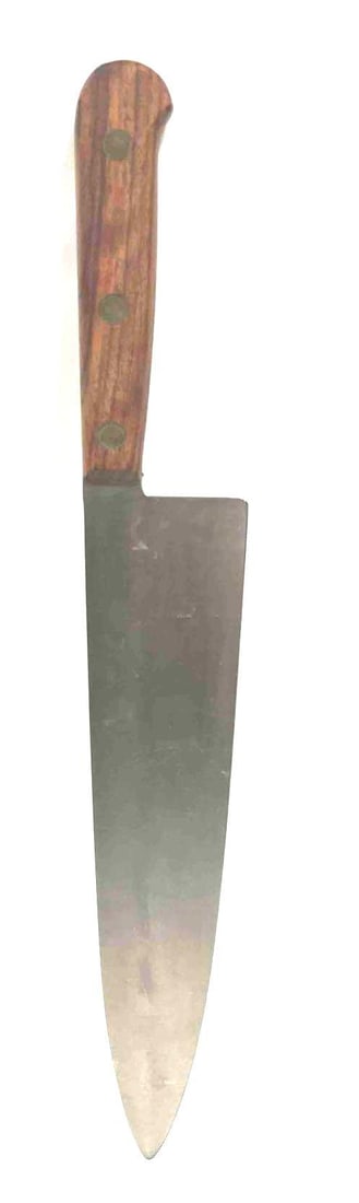 LamsonSharp No.652 Made In The USA: This lot contains a LamsonSharp No.652 Made In The USA. It is approx 15 1/2" x 2 1/4" x 3/4". Total weight is approx 7.4oz. Overall the Knife is in good used condition with some normal wear from 