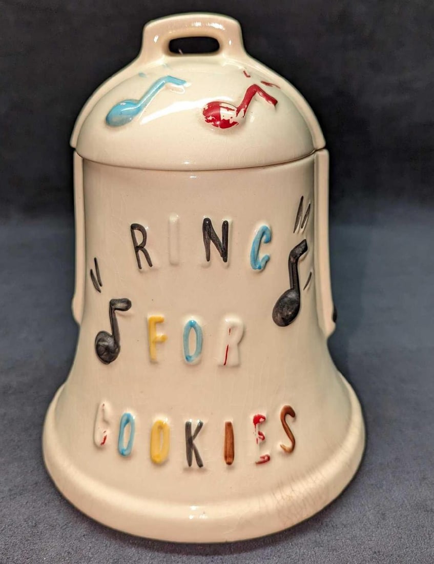 Vintage Ceramic Ring For Cookies Cookie Jar (1 of 8)